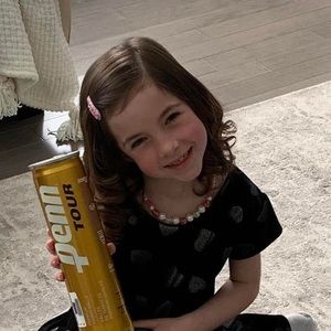 Meet your Posher, Guyanne